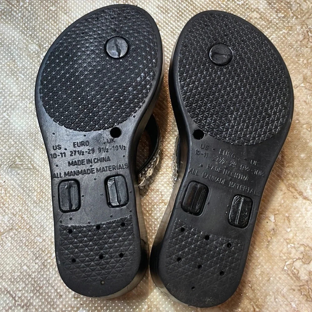 Capelli of New York toddler girls, rhinestone sandals. Size 10–11.